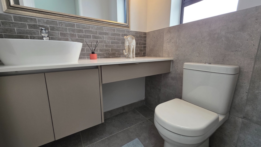 3 Bedroom Property for Sale in Dana Bay Western Cape
